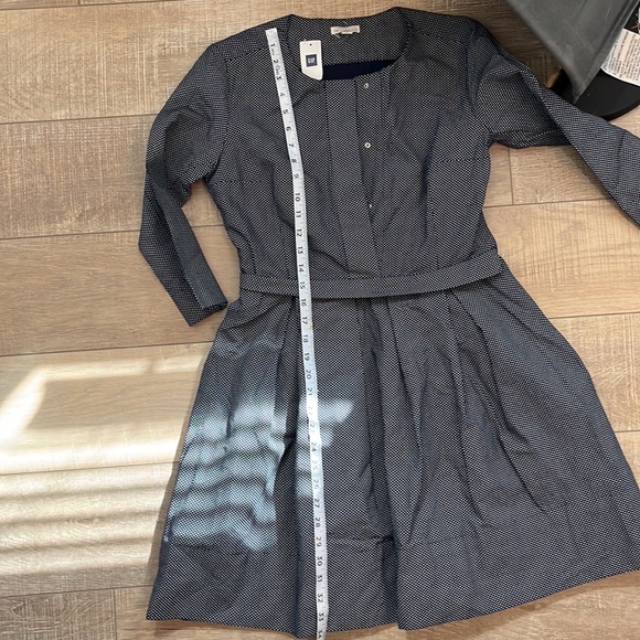 NWT Gap 3/4 sleeve button close top, side zip knee length navy blue and white 2 - Picture 6 of 12